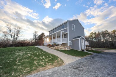 578 Rollins Rd, Rollinsford, NH 03869 - photo 2