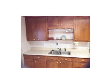 103 S Washington St, Raymore, MO 64083 - photo 6