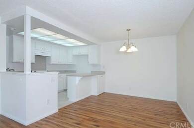 5927 Armaga Spring Rd unit M, Rancho Palos Verdes, CA 90275 - photo 3