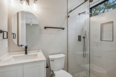 2231 Blalock Rd, Houston, TX 77080 - photo 6