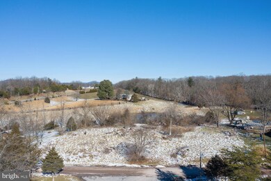 502 Glaize Orchard Rd, Winchester, VA 22603 - photo 2