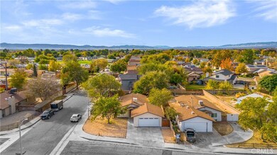 45001 Logue Ct, Lancaster, CA 93535 - photo 3