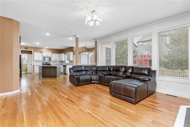 21107 W 56th St, Shawnee, KS 66218 - photo 2