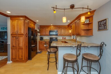 21 Forest Hills Dr, Nashua, NH 03060 - photo 2