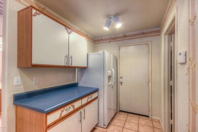 Kitchen (3)