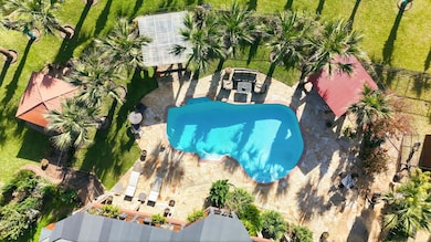 2910 Lakeshore Ct, Arlington, TX 76013 - photo 3