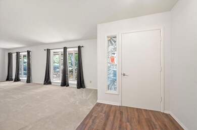 716 Hurst Dr, Bedford, TX 76022 - photo 7