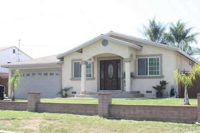 Garage converted into small studio. Great for investment! 