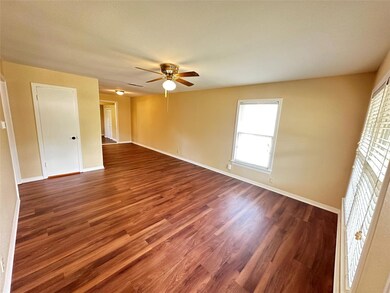 1909 Franklin Ave, Bonham, TX 75418 - photo 3