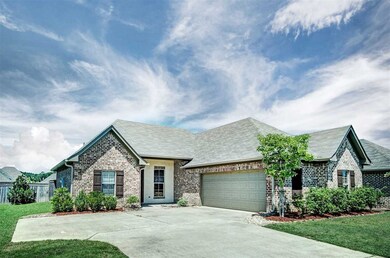 226 Greenfield Ridge Dr, Brandon, MS 39042 - photo 2