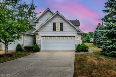 642 Linsberry Ct, Avon Lake, OH 44012 - photo 2