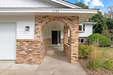 1532 Meadow Ln, Maple Plain, MN 55359 - photo 5