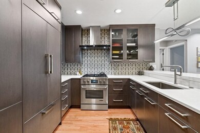 Folio Boston unit 808, Boston, MA 02110 - photo 2