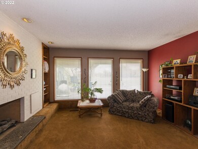 2845 NE 17th St, Gresham, OR 97030 - photo 7