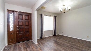 11811 E Ocotillo Rd-19