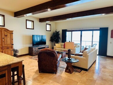 Pointe Marin 2032 Living Room i