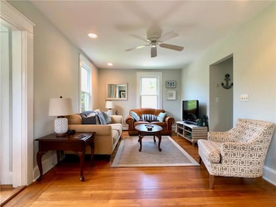 131 Kane Ave, Middletown, RI 02842 - photo 5