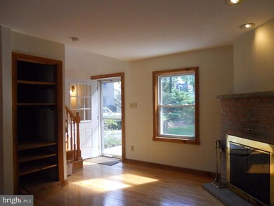 114 Bloomingdale Ave unit REAR, Wayne, PA 19087 - photo 3