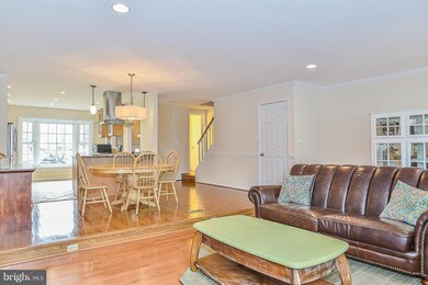 7753 Jewelweed Ct, Springfield, VA 22152 - photo 5