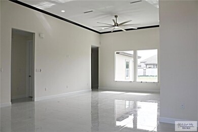 1609 Helen Ln, Weslaco, TX 78596 - photo 4