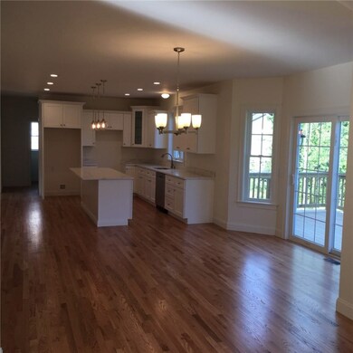 Kitchen Dining Area