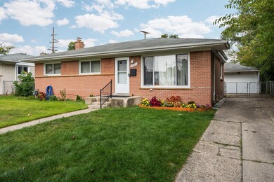 1027 Lori St, Ypsilanti, MI 48198 - photo 6