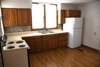 803 S Hudson St, Sheridan, IN 46069 - photo 7