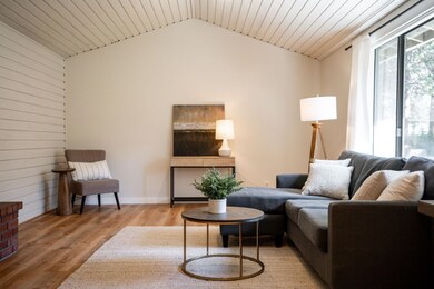 2641 NW Robert Way, Bend, OR 97701 - photo 5