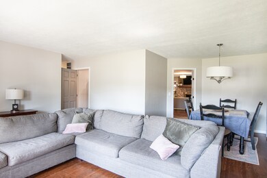 3415 Rost Dr, Columbus, IN 47203 - photo 7