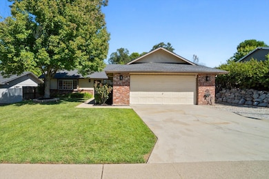 1728 Almaden Dr, Redding, CA 96001 - photo 3