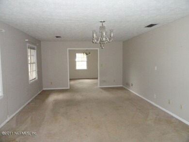 10854 Windy Gale Dr W, Jacksonville, FL 32218 - photo 3