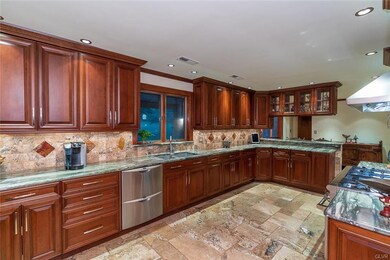 5275 Chestnut Hill Rd, Center Valley, PA 18034 - photo 6