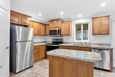 8629 Harbor Dr, Blaine, WA 98230 - photo 5