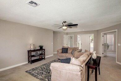 neutral greige wall color