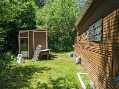 58 Farr Rd, Saint Johnsbury, VT 05819 - photo 4