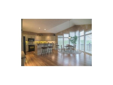 8500 Widmer Rd, Lenexa, KS 66215 - photo 6