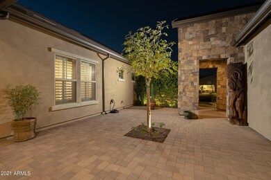 05_Front_10