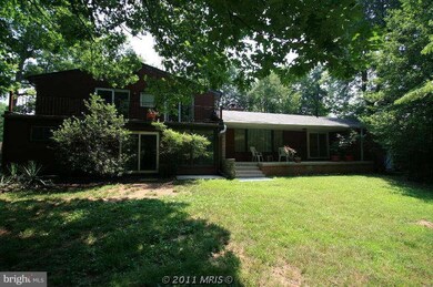 10431 Windsor View Dr, Potomac, MD 20854 - photo 2