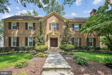 9509 Windcroft Way, Potomac, MD 20854 - photo 2