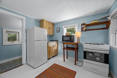 125 Shore Rd unit 10, North Truro, MA 02652 - photo 4