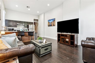 1002 N Rocheblave St, New Orleans, LA 70119 - photo 4