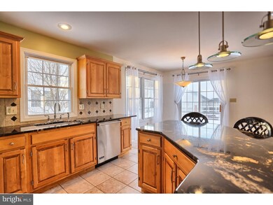 1026 Ithaca St, Reading, PA 19605 - photo 3