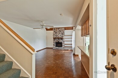 717 Wakefield Rd unit 148, Gurnee, IL 60031 - photo 4