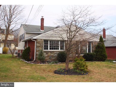 2321 Chestnut Ave, Ardmore, PA 19003 - photo 2