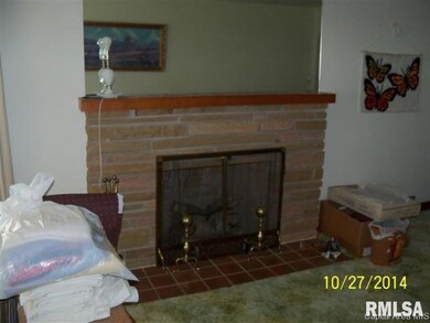 1488 Old 36, Jacksonville, IL 62650 - photo 4