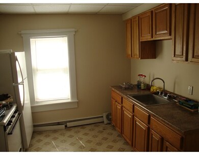 45 W 5th St, Lowell, MA 01850 - photo 3