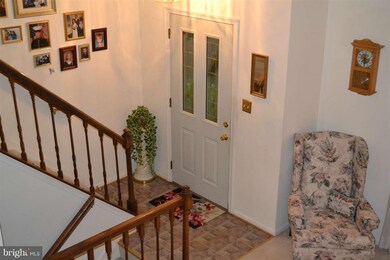 2 Beefwood Ct, Essex, MD 21221 - photo 2