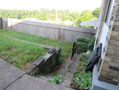 206 Wilbur St, Pittsburgh, PA 15210 - photo 6