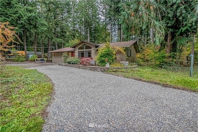 21801 Crest Ln SE, Yelm, WA 98597 - photo 3