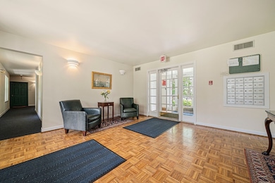 37 Hastings St unit 207, West Roxbury, MA 02132 - photo 5